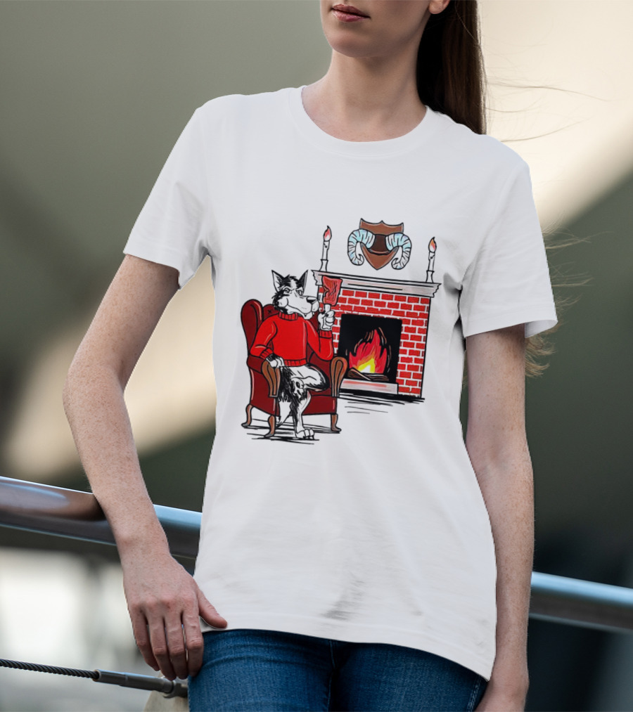 NC State Wolfpack Cozy Fireplace Christmas Scene Sweater Wolf T-Shirt