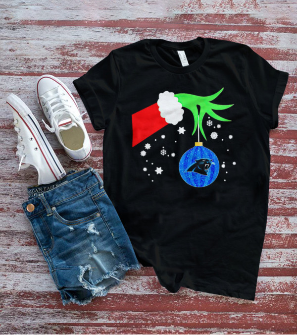 The Grinch Holding Carolina Panthers Christmas Ornament With Snowflakes T-Shirt