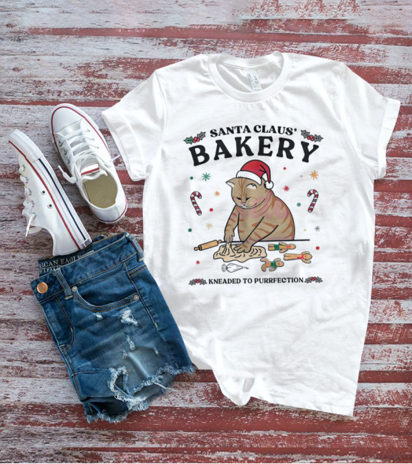 Santa Claus' Bakery Kneaded To Purrfection Cat With Santa Hat Making Cookies T-Shirt