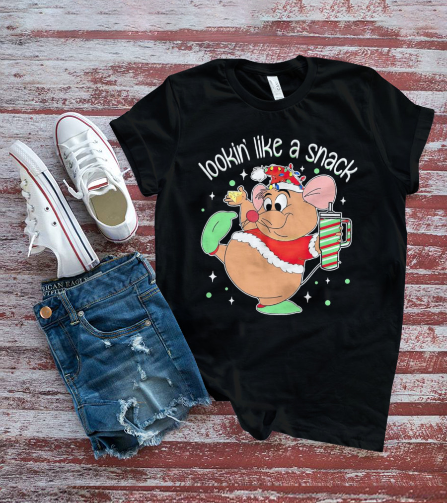 Lookin' Like A Snack Santa Mouse Holding Cheese And Peppermint Drink T-Shirt