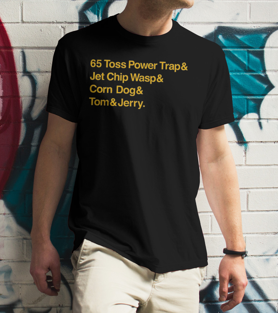 65 Toss Power Trap And Jet Chip Wasp Corn Dog Tom And Jerry Kansas City Chiefs T-Shirt