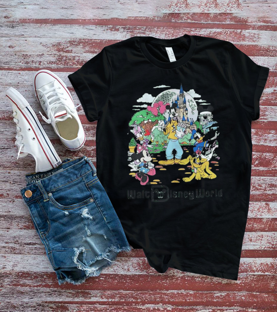 Walt Disney World Mickey Mouse And Friends In Front Of Castle T-Shirt