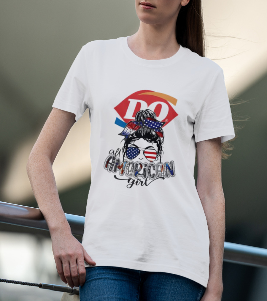 Dairy Queen All American Girl Messy Bun Patriotic髁 T-Shirt