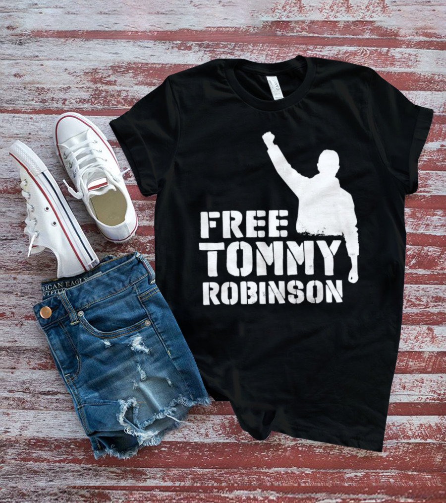 Free Tommy Robinson Silhouette Fist Raised Protest T-Shirt