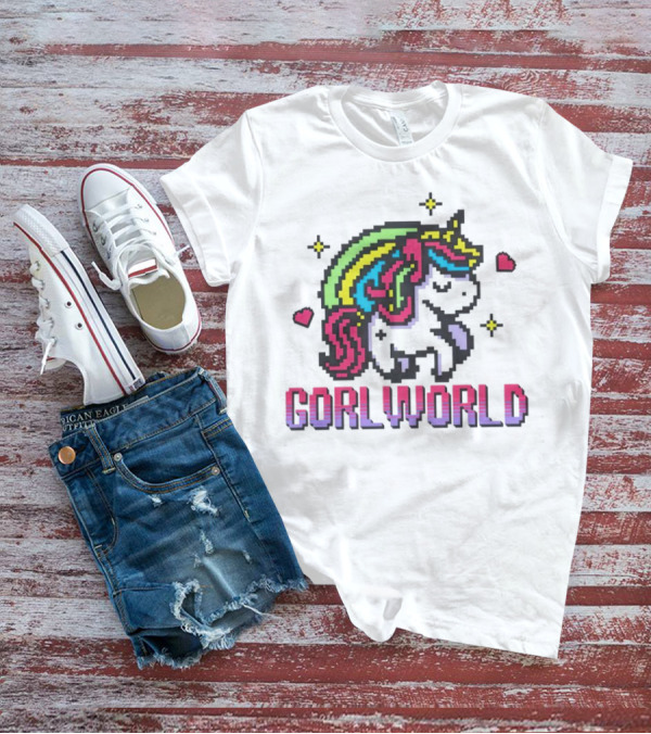 Gorl World Unicorn Retro Pixel Art Rainbow Hearts T-Shirt