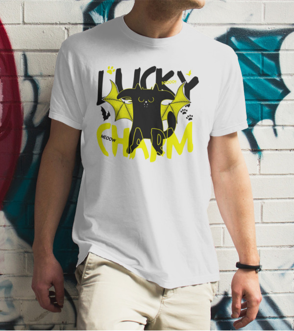 Lucky Charm Booo Meoow Bat Cat Halloween Paws T-Shirt