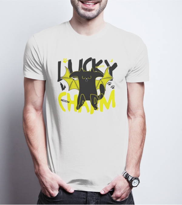 Lucky Charm Booo Meoow Bat Cat Halloween Paws T-Shirt