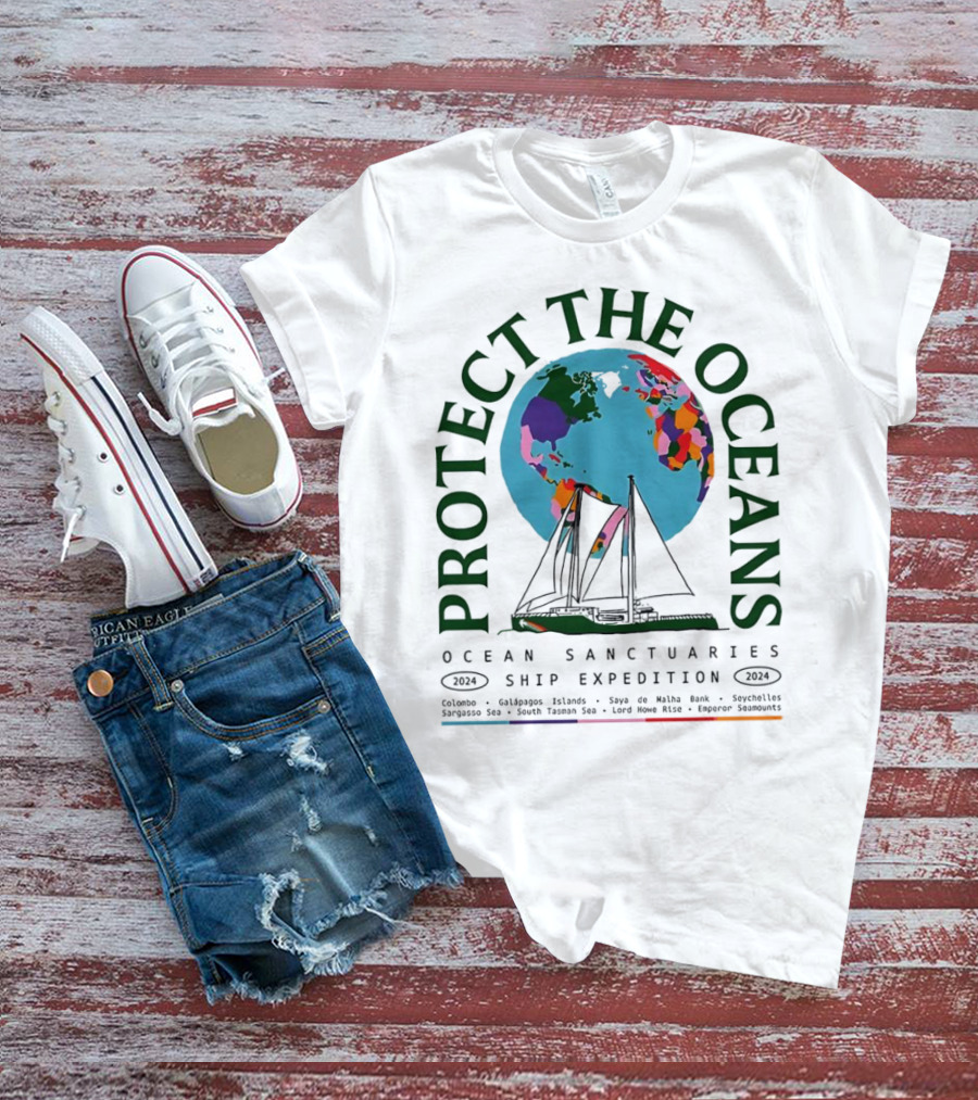 Protect The Oceans Ocean Sanctuaries Ship Expedition 2024 Galápagos Islands Seychelles Sargasso Sea South Tasmans Sea T-Shirt