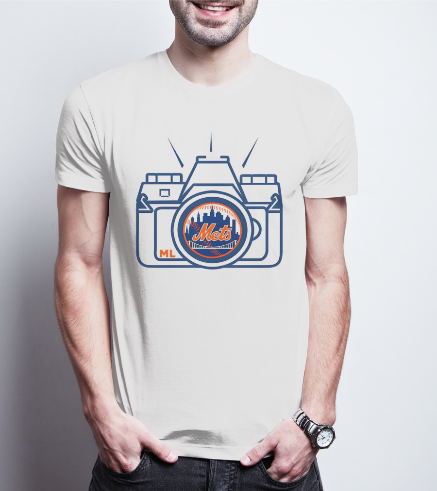 New York Mets Francisco Alvarez Marc Levine Camera T-Shirt