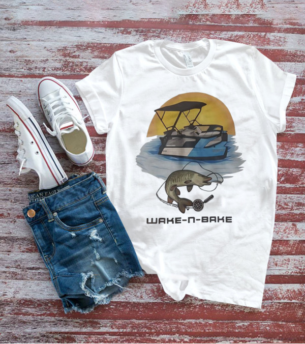Wake N Bake Fishing Boat Sunrise Catch T-Shirt