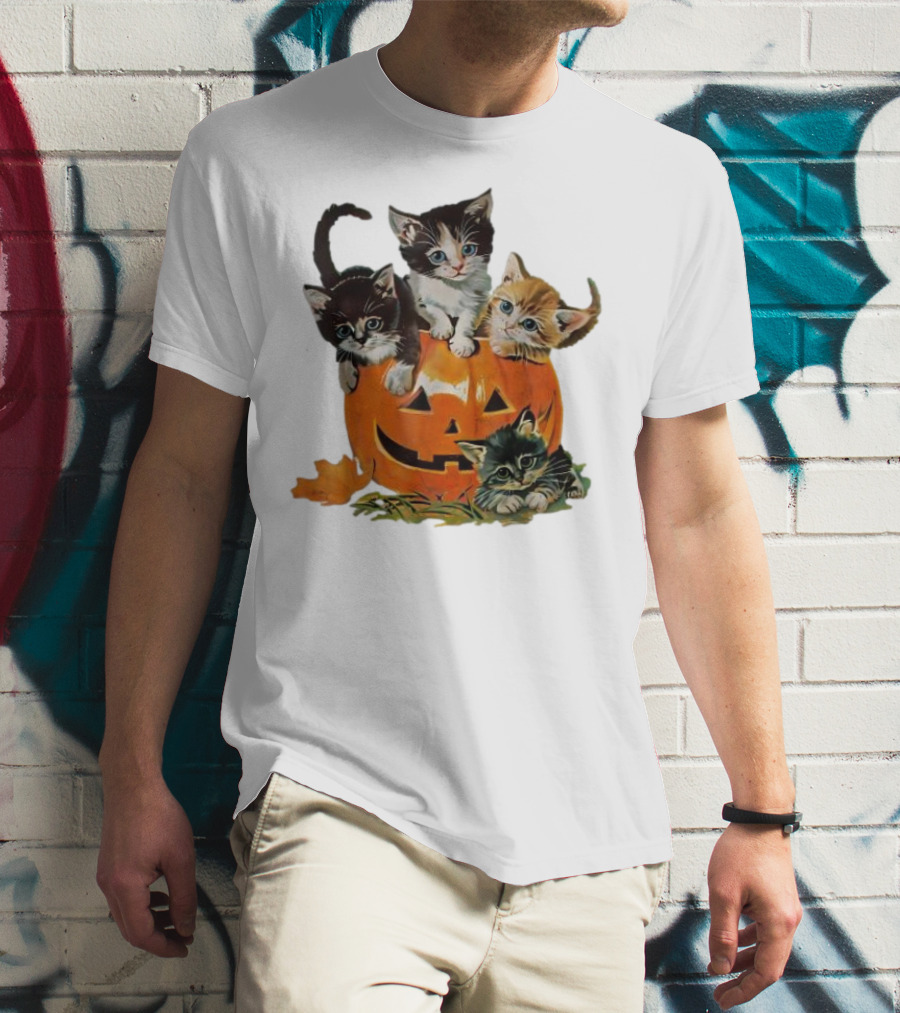 Vintage 90s Cat Pumpkin Halloween Spooky Season T-Shirt