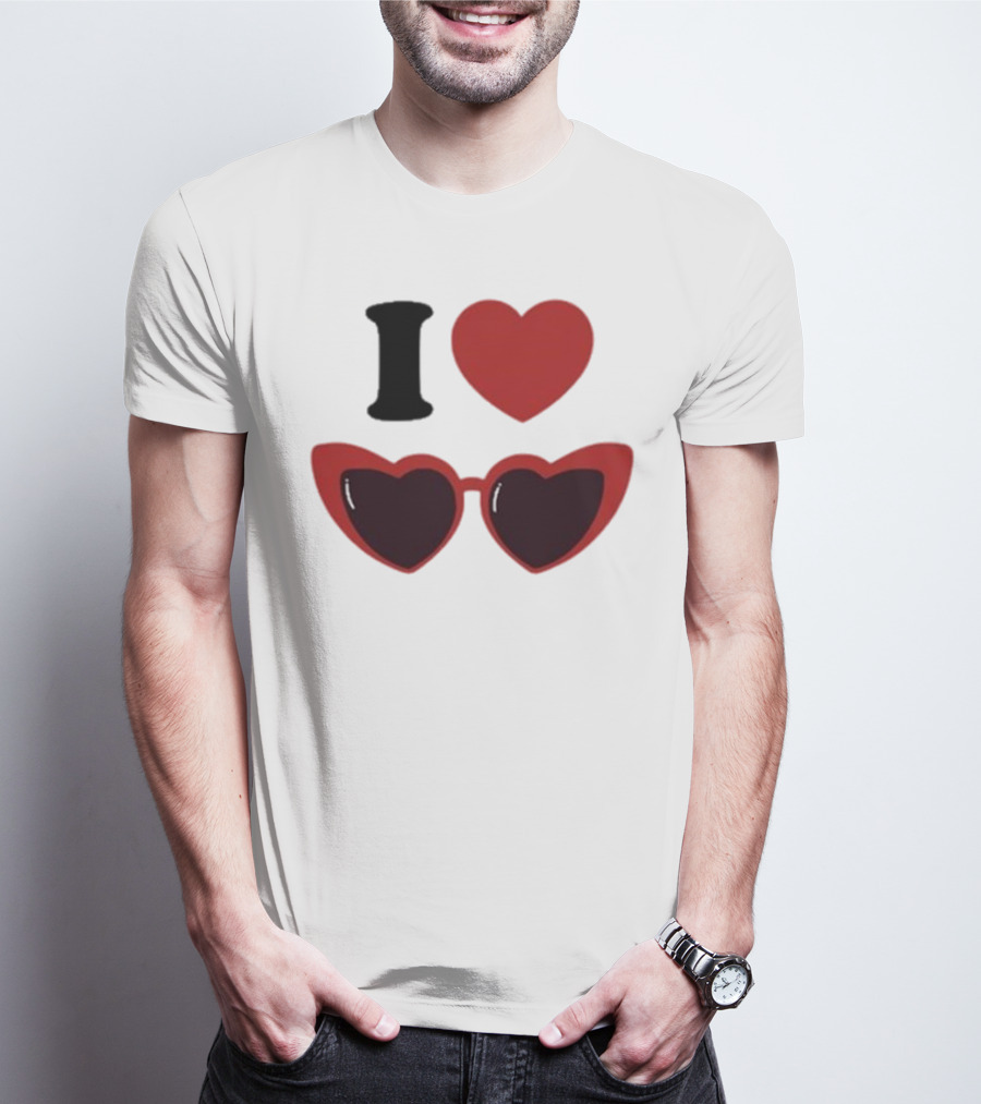 Chiara Oliver Camiseta I Love Chiara Heart Sunglasses T-Shirt