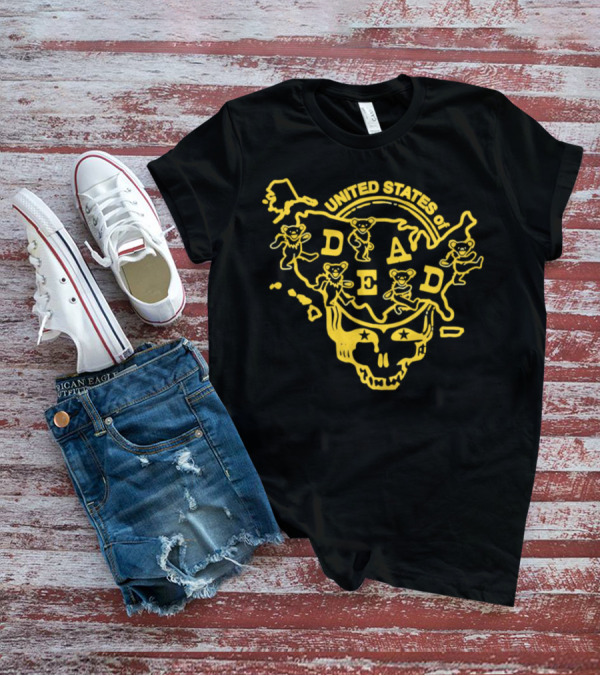 United States Of Dead Skull With Dancing Bears Grateful Dead T-Shirt