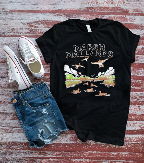 MARSH MALLARDS HUNTING DUCK SCENE JUMBO ANIMALS T-Shirt
