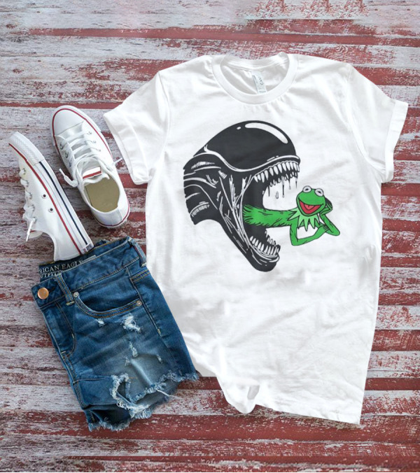 Alien Kermit Xenomorph Mashup Funny T-Shirt