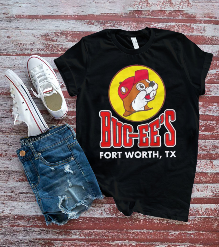 Buc-Ee's Fort Worth TX Logo With Beaming Beaver T-Shirt