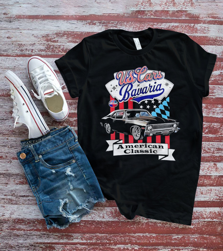 US Cars Bavaria American Classic With Black Muscle Car And Checkered Flags T-Shirt