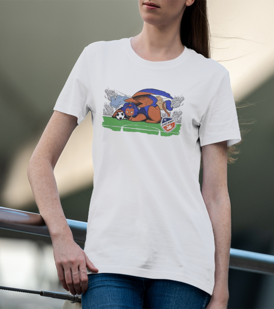 Next Gary The Lion FC Cincinnati Mythical Winged Lion With Soccer Badge T-Shirt