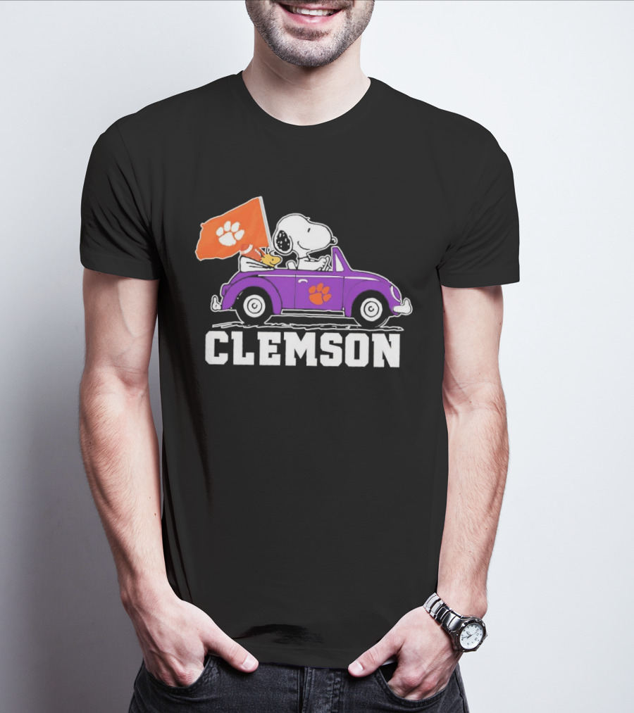 Snoopy And Woodstock In Purple Car With Clemson Flag T-Shirt