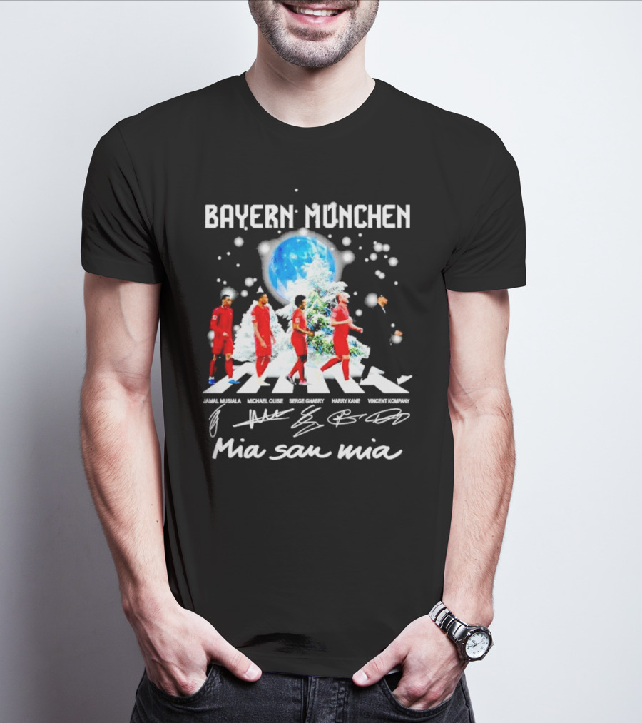 Bayern München Mia San Mia Abbey Road Jamal Musiala Michael Olise Serge Gnabry Harry Kane Vincent Kompany Christmas T-Shirt