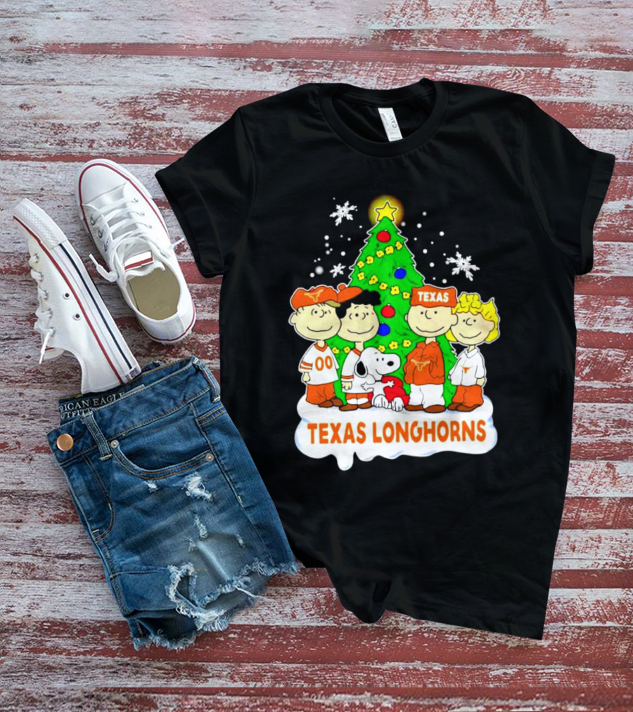 Texas Longhorns Peanuts Characters Christmas Tree T-Shirt