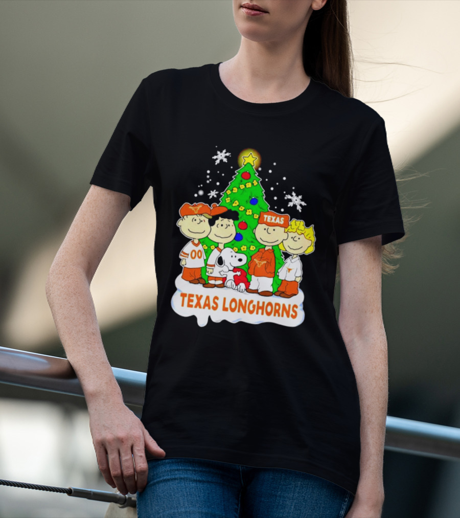 Texas Longhorns Peanuts Characters Christmas Tree T-Shirt