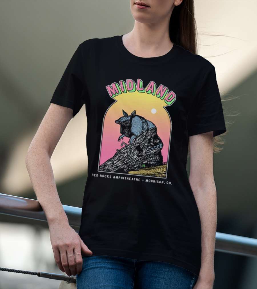 Midland Red Rocks Amphitheatre Armadillo Morrison CO T-Shirt