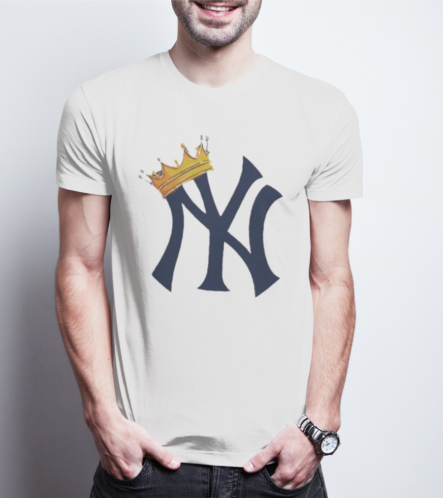 New York Yankees Logo With Crowned King Emblem T-Shirt