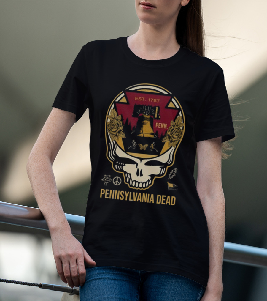Pennsylvania Dead Est. 1787 Penn Skull With Liberty Bell And Roses T-Shirt