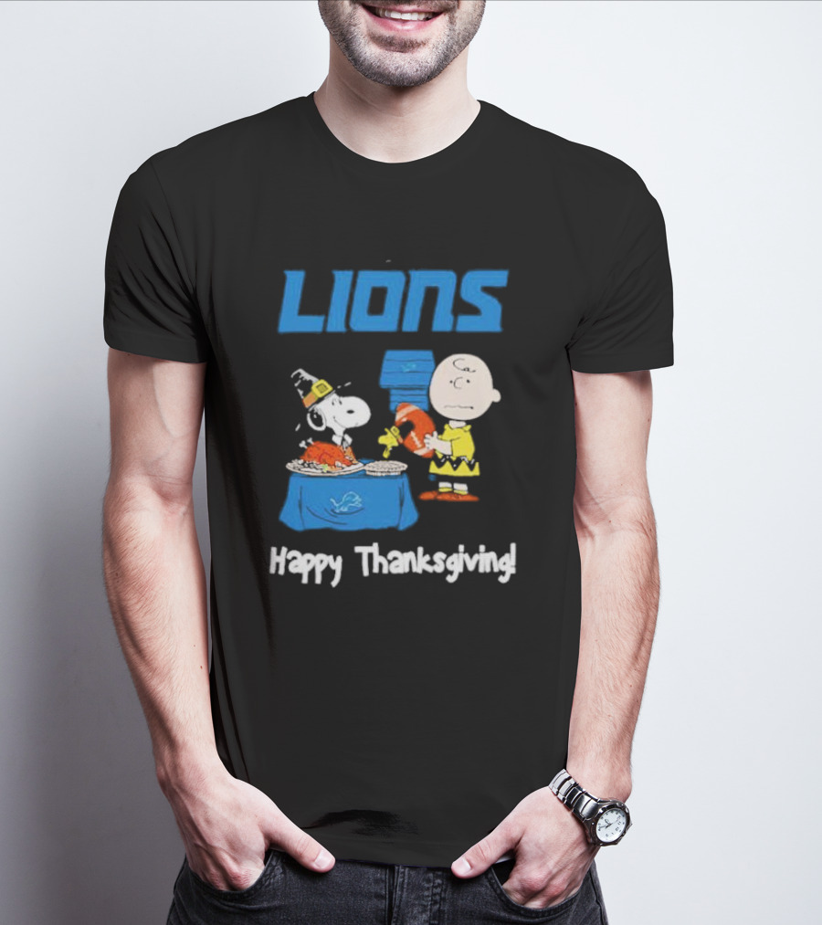Lions Peanuts Charlie Brown Snoopy Happy Thanksgiving Football Feast T-Shirt