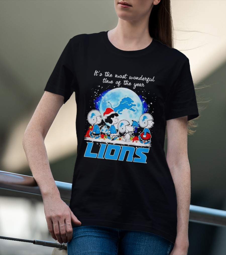 Peanuts Detroit Lions Christmas It’s The Most Wonderful Time Of The Year T-Shirt
