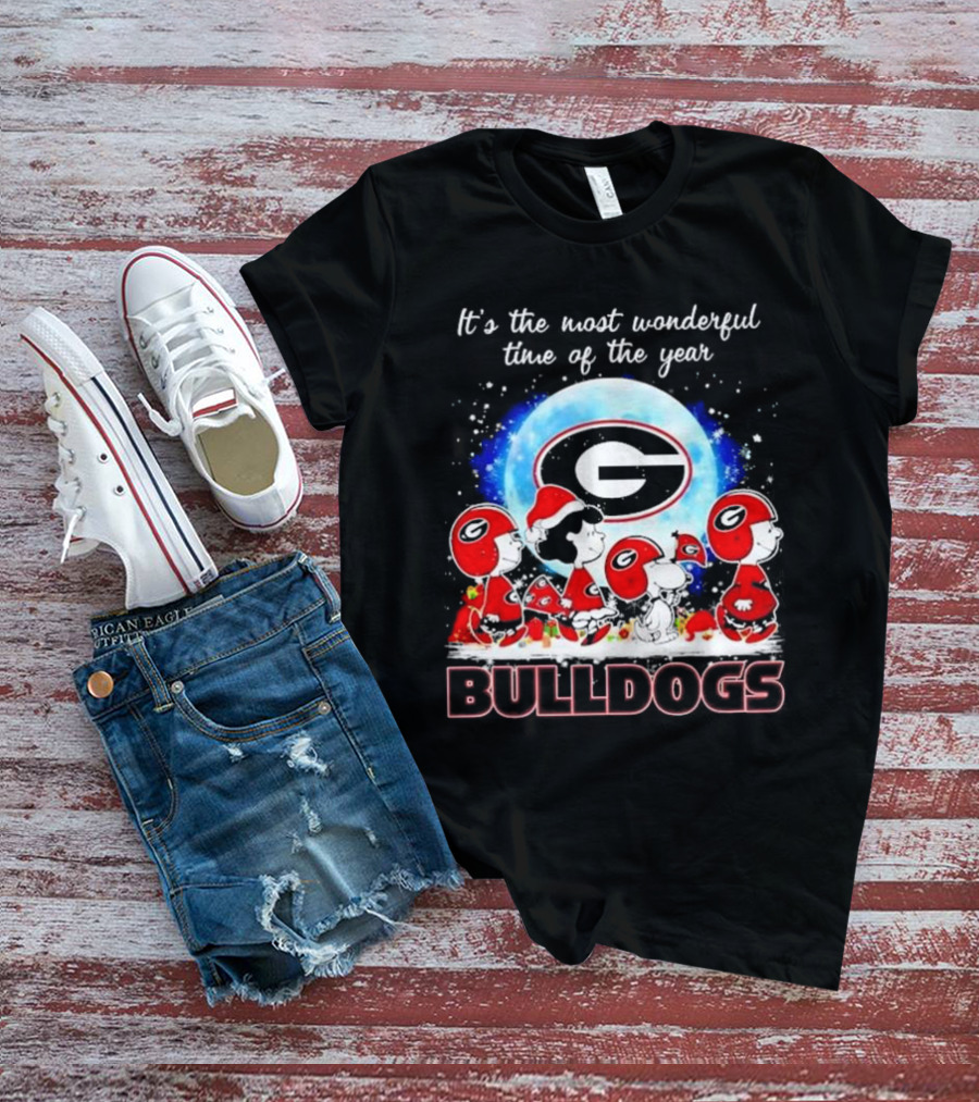 Peanuts Georgia Bulldogs Most Wonderful Time Christmas T-Shirt