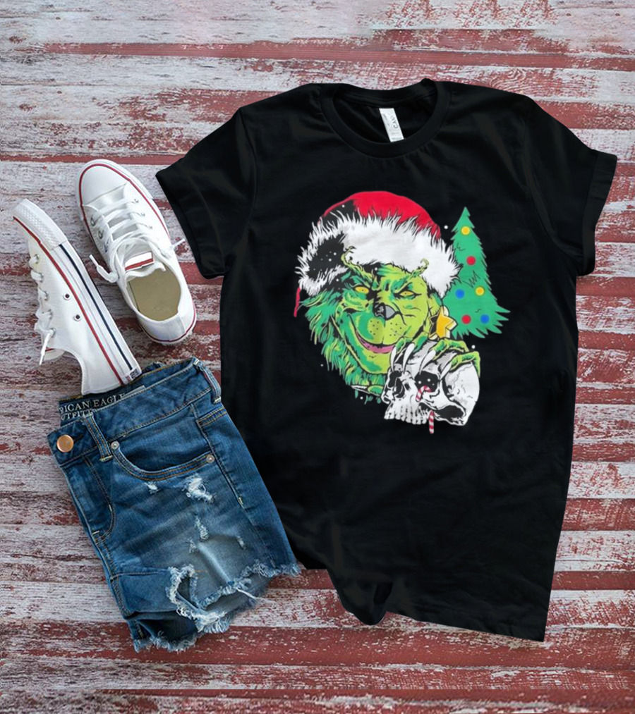 Grinch Santa Hat Skull Christmas Tree Scene T-Shirt