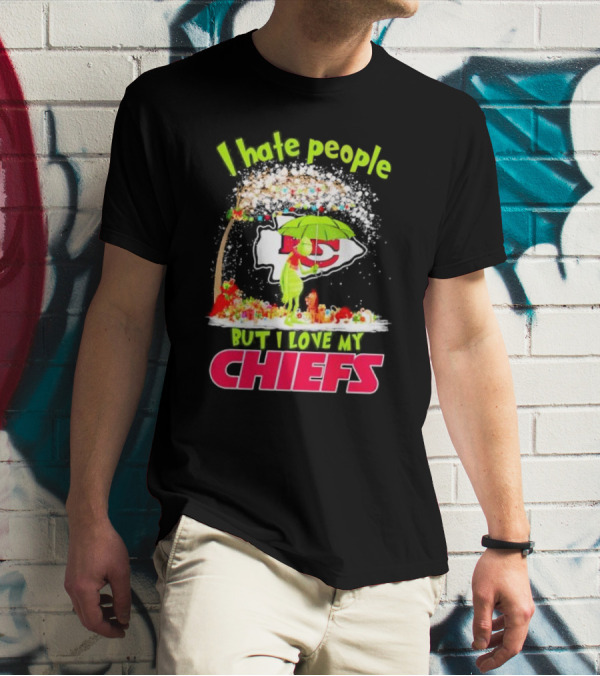 I Hate People But I Love My Chiefs Grinch And Max Kansas City Chiefs Christmas T-Shirt