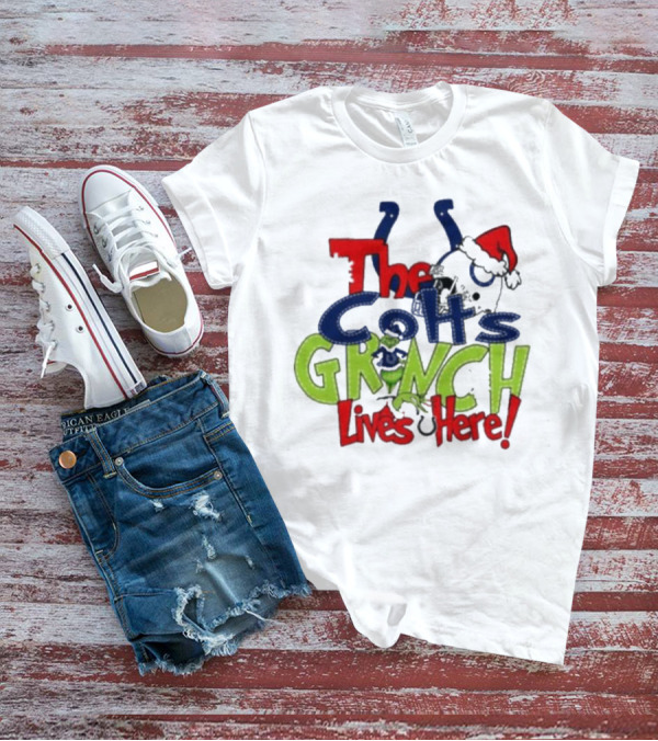 The Indianapolis Colts Grinch Lives Here Christmas Santa Hat T-Shirt