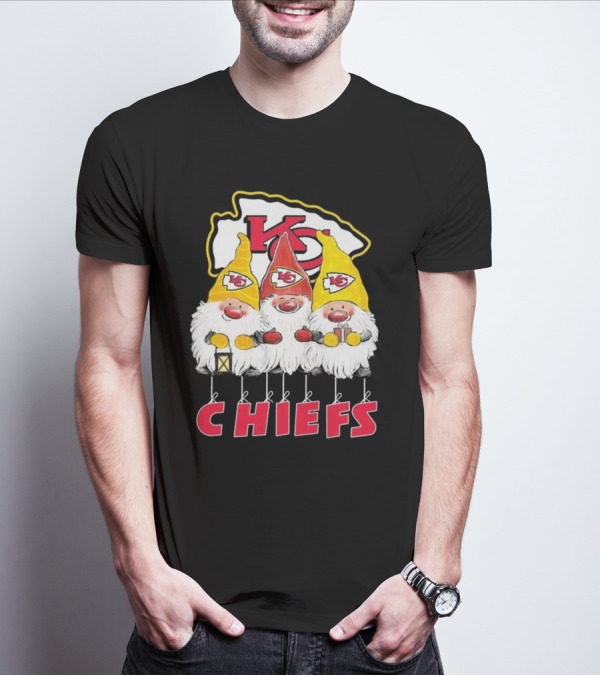 Kansas City Chiefs Gnomes Christmas Chiefs T-Shirt