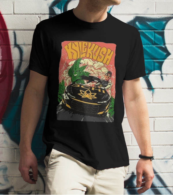 KYLE KUSH WEED RACING CAR SMOKING CLOUDS CHARACTER T-Shirt