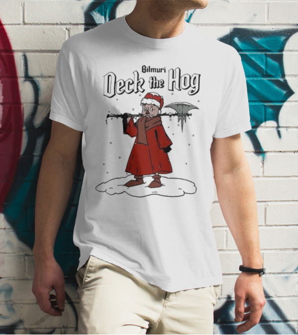 Bilmuri Deck The Hog Santa Pig Holding Weapon Snow Scene T-Shirt