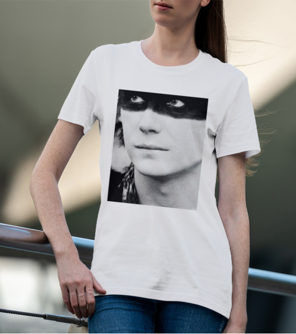 Manic Street Preachers Little Baby Nothings Valerie Phillips Black Eyeliner T-Shirt