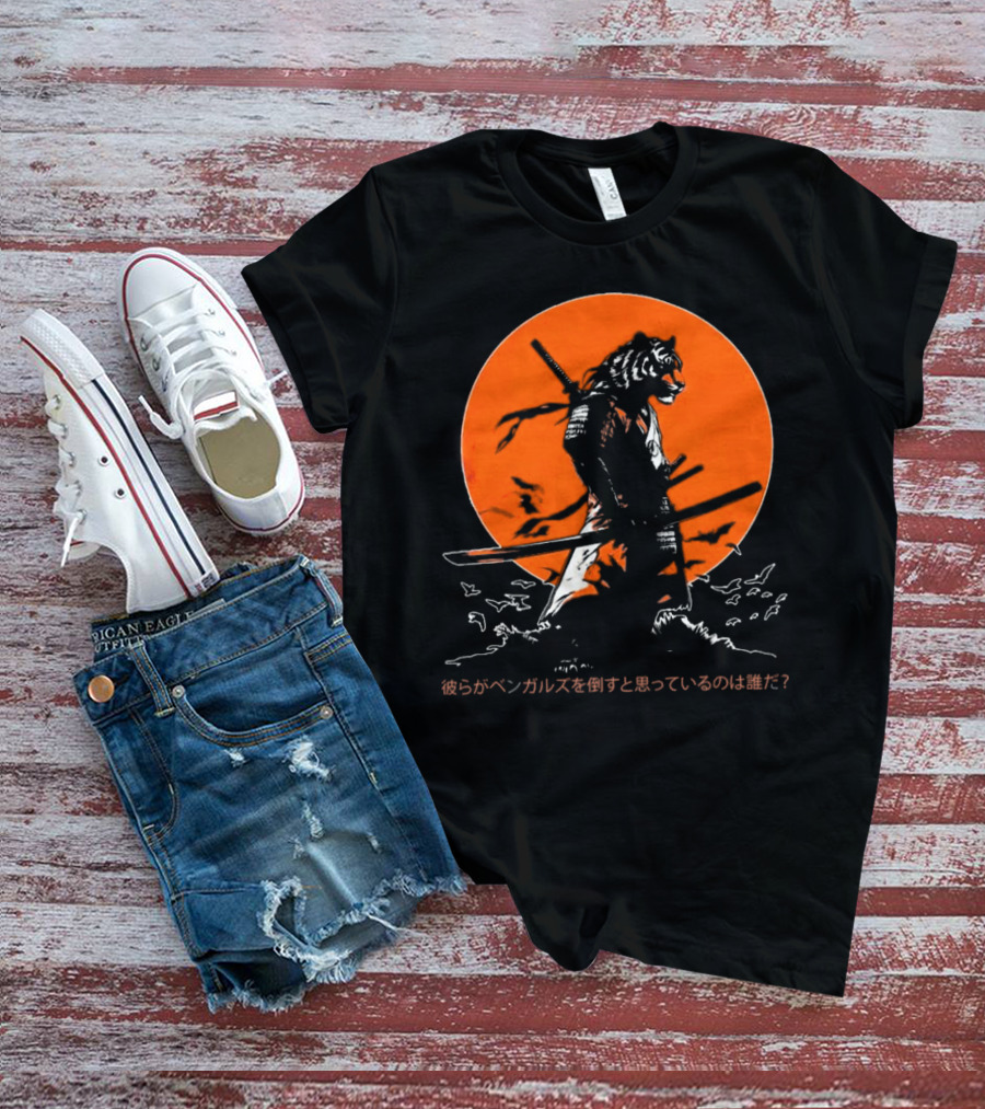 Katana Tiger Samurai With Japanese Text Orange Background T-Shirt