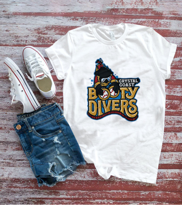 Crystal Coast Booty Divers Pirate Spyglass Emblem T-Shirt