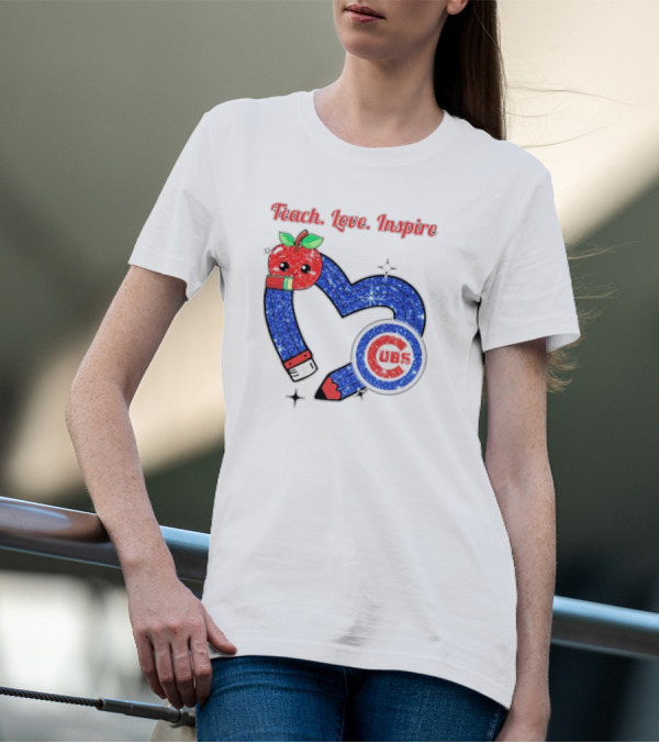 Chicago Cubs Teach Love Inspire Apple Pencil Heart T-Shirt