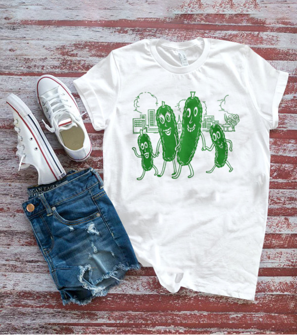 Vintage Pickle Family With Cityscape Background Vintage T-Shirt