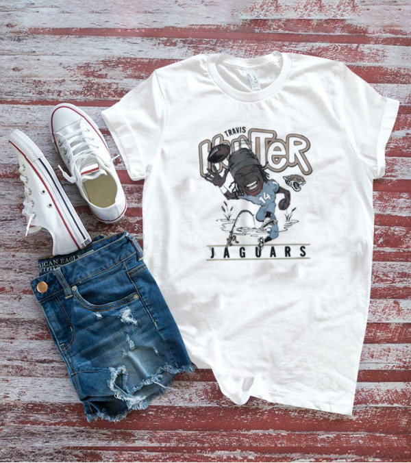 Big Hunter Jaguars Running Football 14 T-Shirt