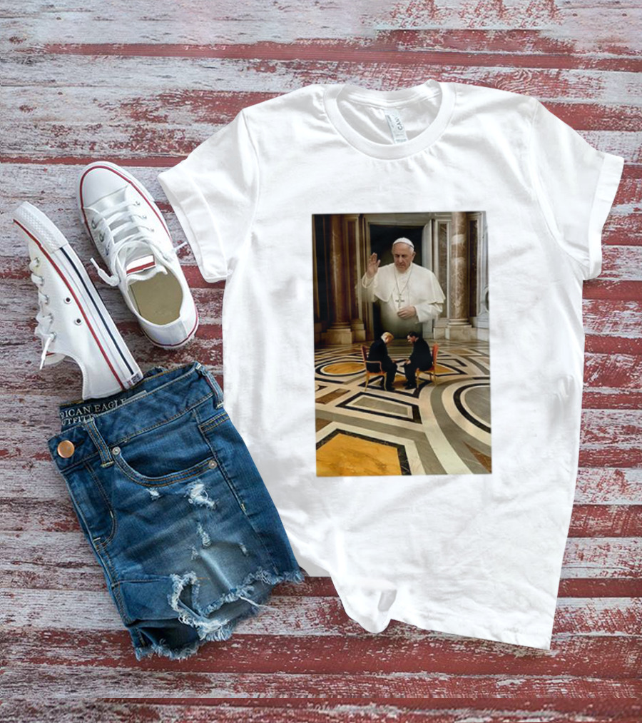 Trump Zelensky Pope Francis St Peters Basilica Meeting Scene T-Shirt