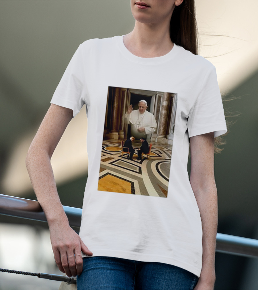Trump Zelensky Pope Francis St Peters Basilica Meeting Scene T-Shirt