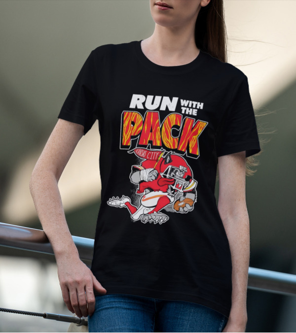 Run With The Pack Kansas City Chiefs KC Wolf 2025 T-Shirt