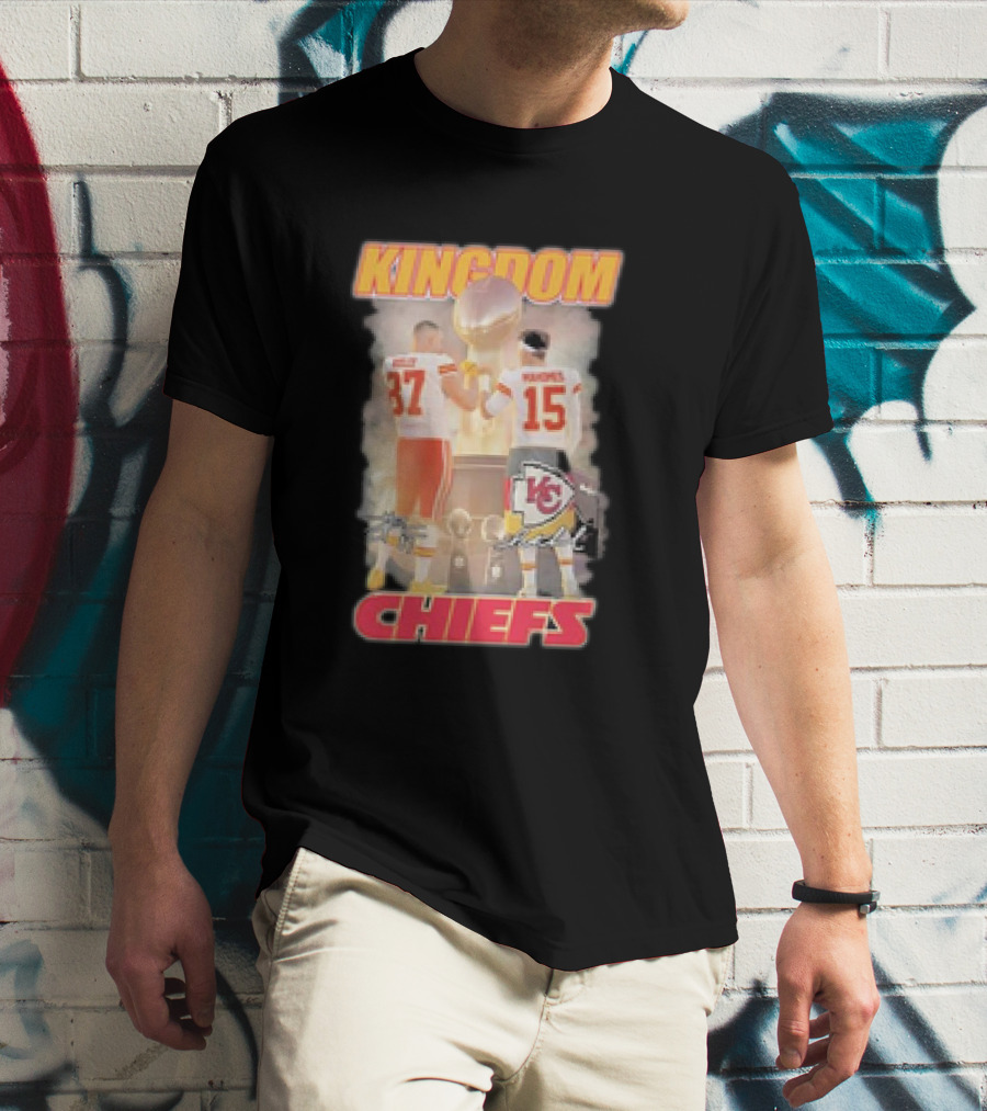 Chiefs Kingdom Travis Kelce Patrick Mahomes Trophy Celebration T-Shirt