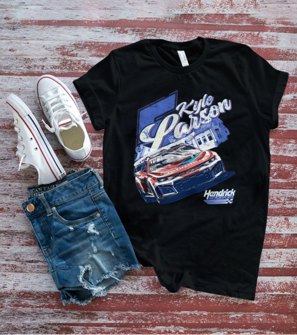 Kyle Larson Hendrick Motorsports Valvoline Racing Car T-Shirt