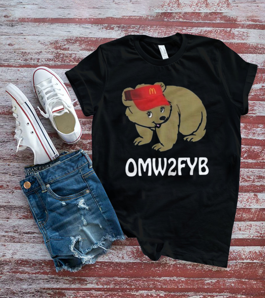 OMW2FYB Bear With Red Cap T-Shirt